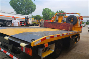 敖汉旗附近拖车电话号码服务