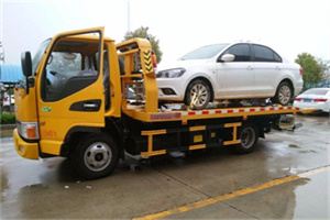 敖汉旗附近拖车救援24小时服务热线